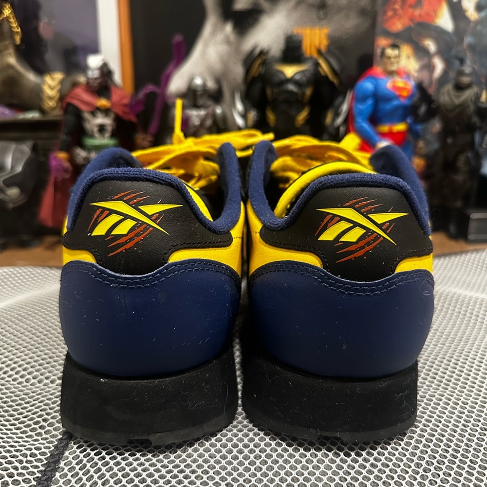 Reebok Wolverine X-Men Classic Leather Sneakers Size 9 - Picture 7 of 11